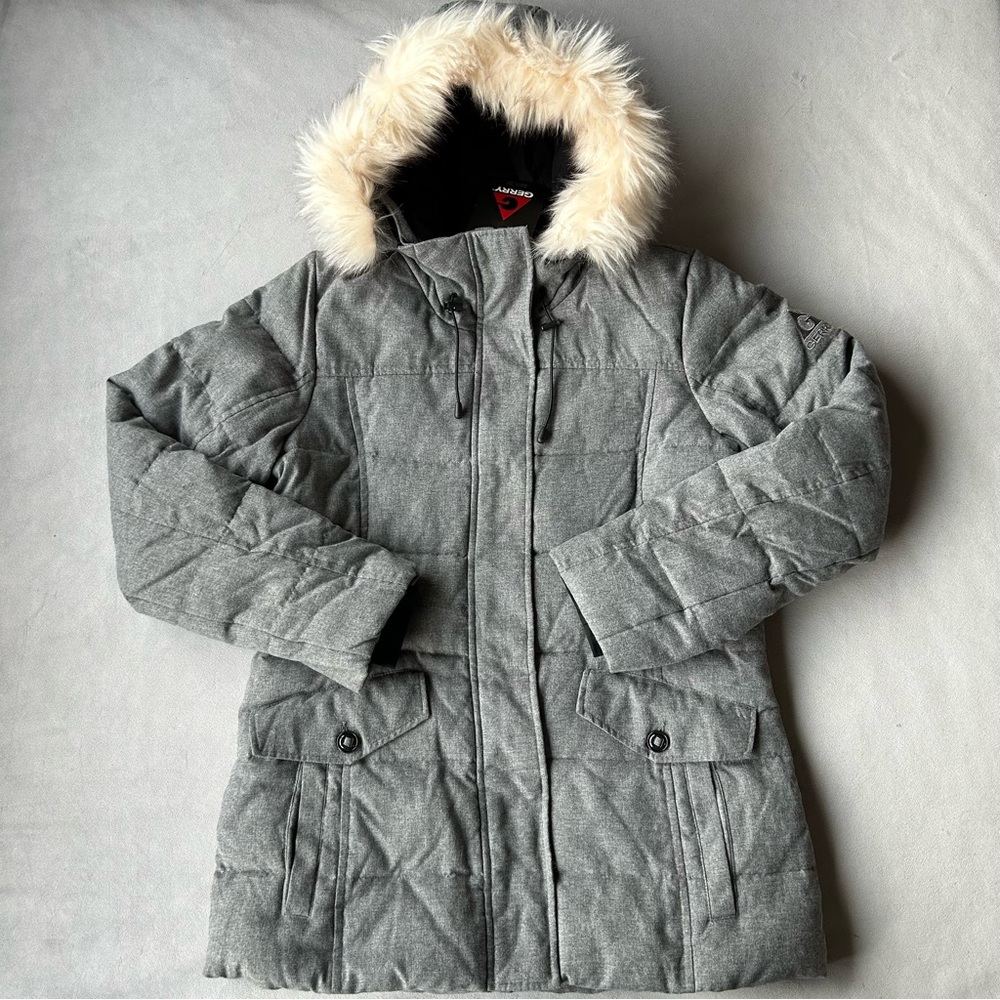 Gerry ~ Winter Jacket ~ Ladies Size Small ~ 60% Down 40% Feather ~ Brand New!
